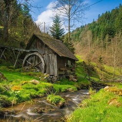 Old Barn by the River Diamond Painting Kit